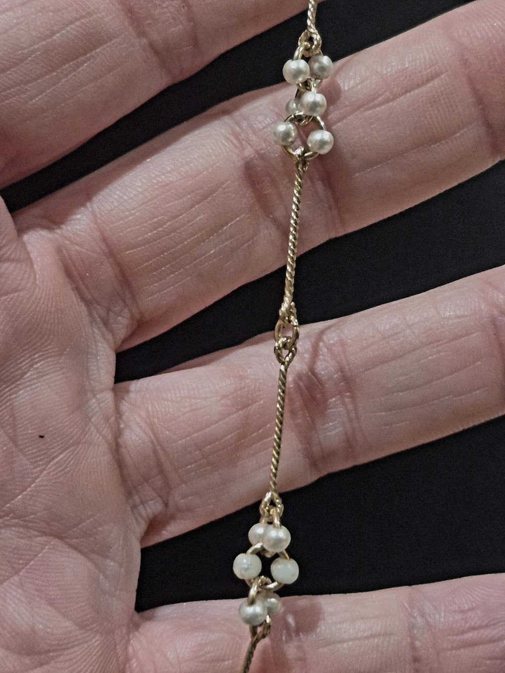 Gold tone Necklace Lot Bundle 4 Necklaces NY, AVON, UNSIGNED - Picture 7 of 11
